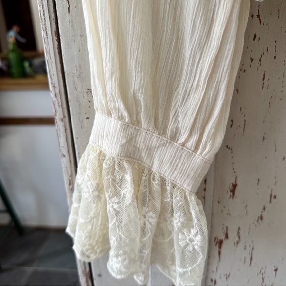 ❌NWT FREE PEOPLE SORELLE CROCHET LACE
CROP TOP XS - Picture 10 of 11